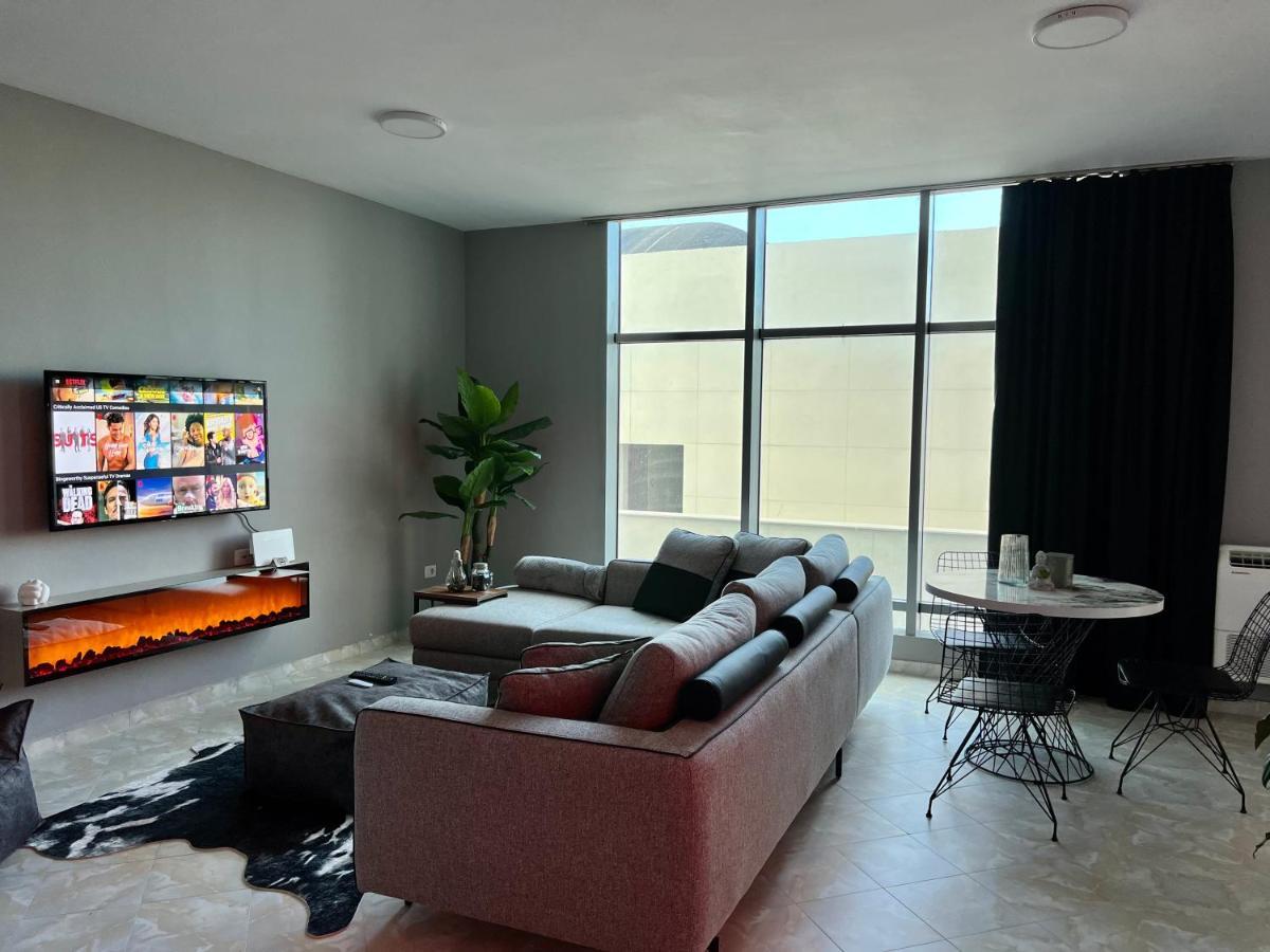 Lift @Vollga With Bbq And Patio Apartment Durres Bagian luar foto